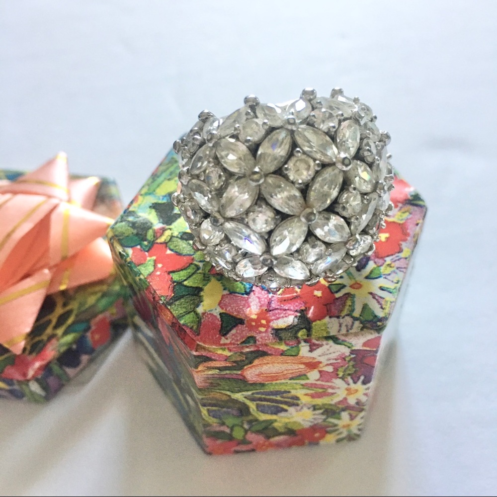 Ring ❤️❤️❤️ - Picture 7 of 8